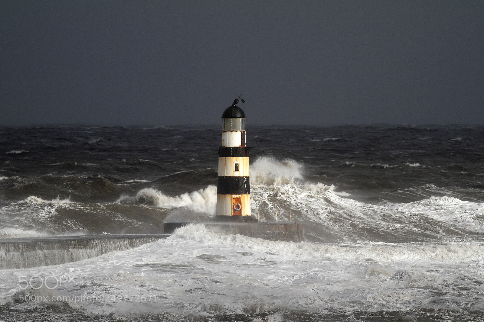 Canon EOS 7D sample photo. Rough seas at seaham2 photography