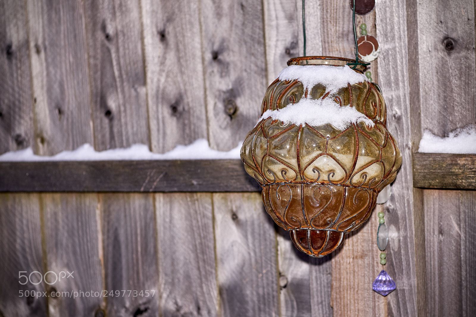 Sony a6000 sample photo. Odd fence ornament photography