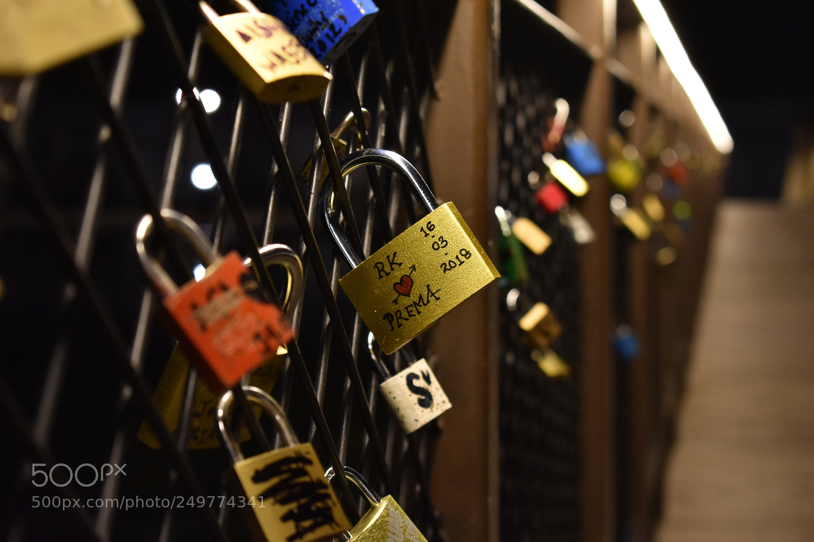 Nikon D3400 sample photo. Love photography