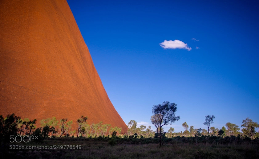 Pentax K-3 sample photo. Uluru and the cloud photography