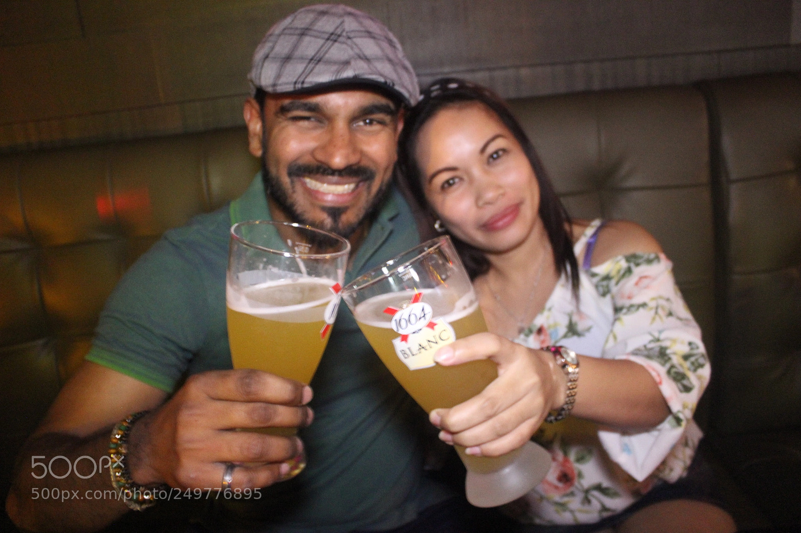 Canon EOS 600D (Rebel EOS T3i / EOS Kiss X5) sample photo. Drinking in kuala lumpur photography