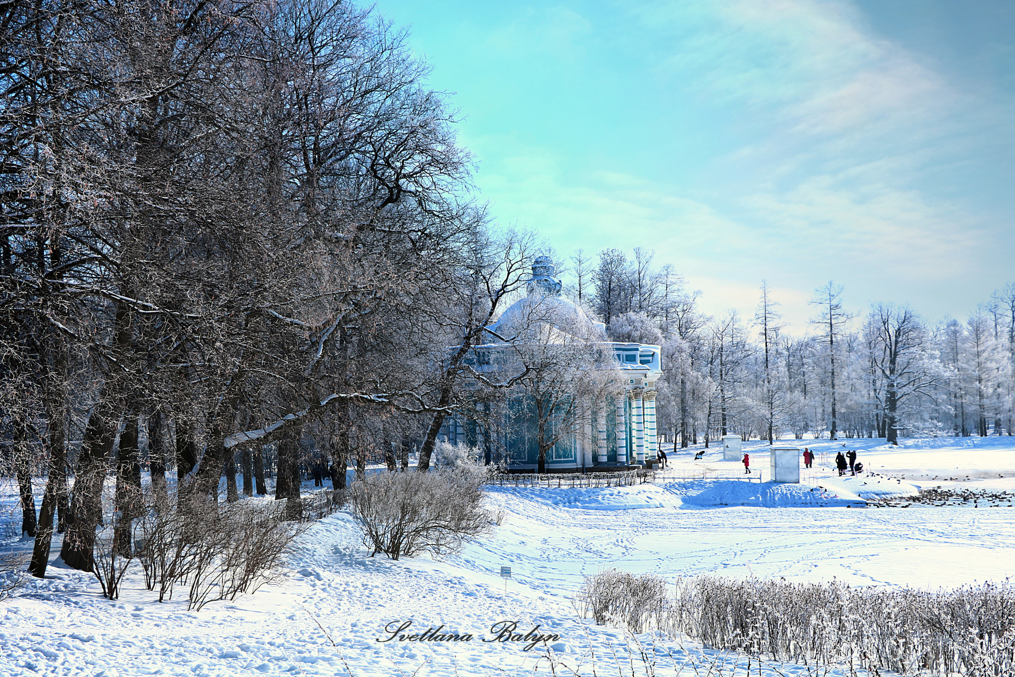 Canon EOS 750D (EOS Rebel T6i / EOS Kiss X8i) sample photo. March outside the city, the snow is full .. photography