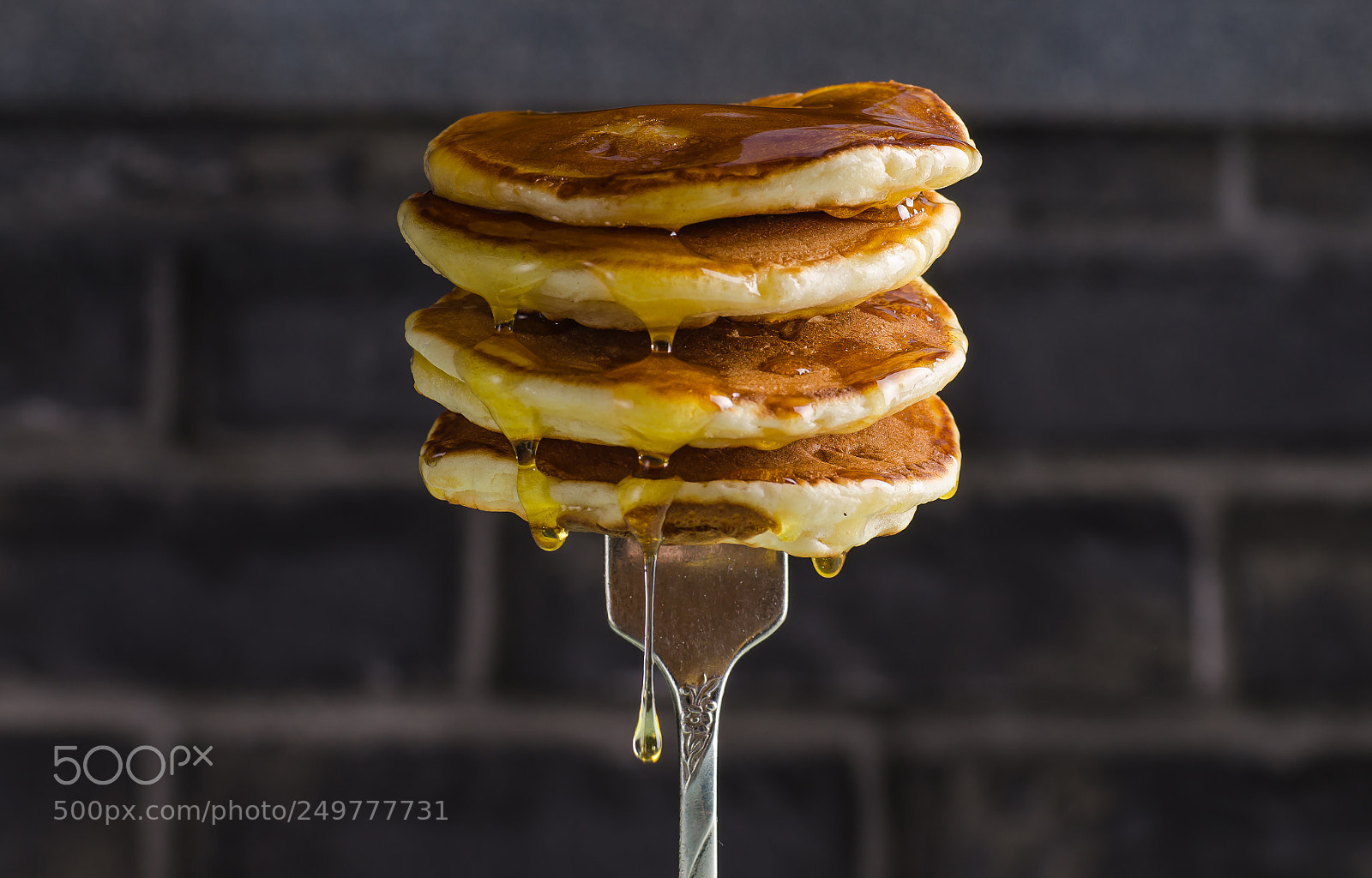Nikon D7000 sample photo. American pancake with liquid photography