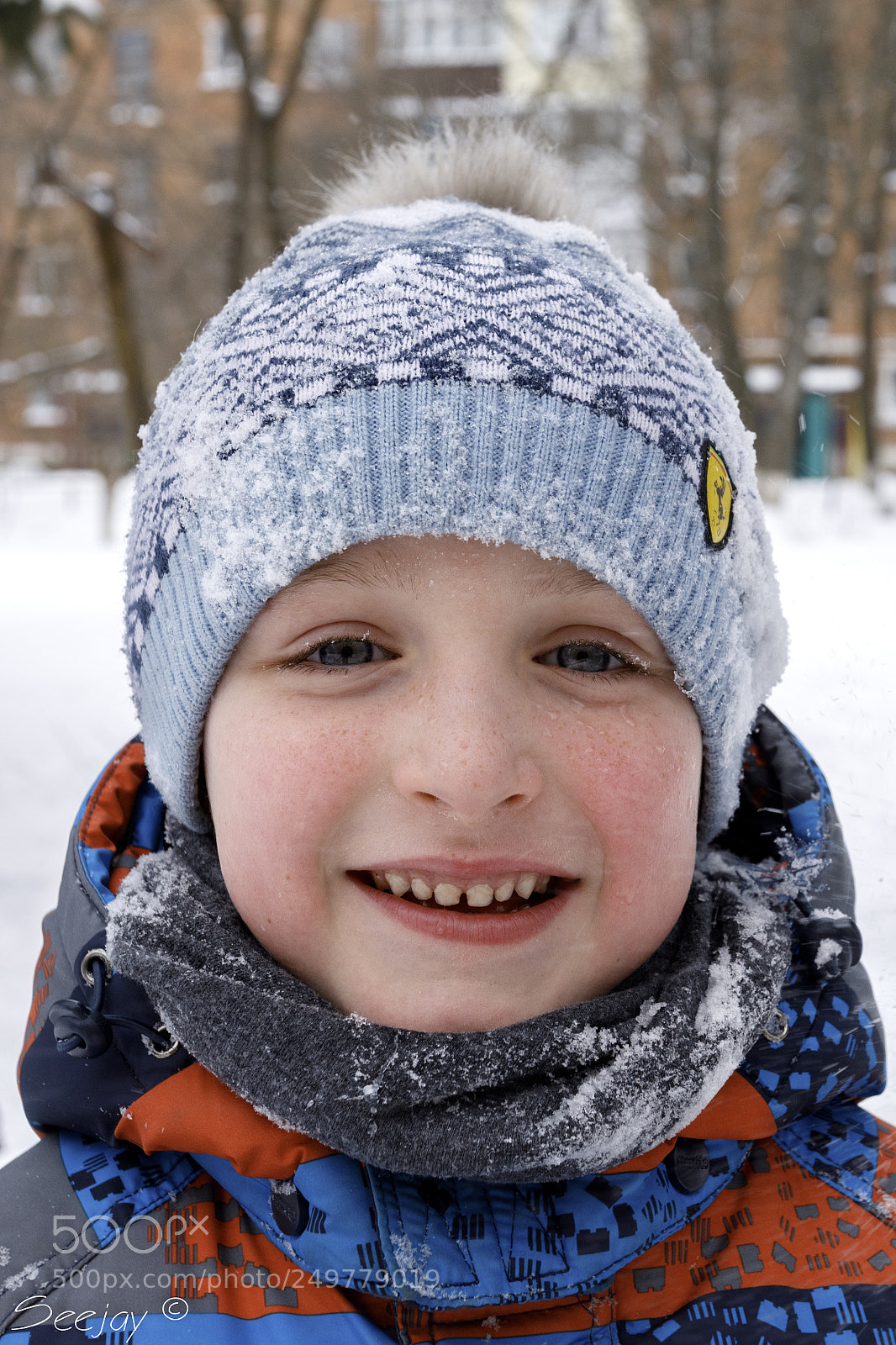 Canon EOS 5D Mark IV sample photo. Last snow photography