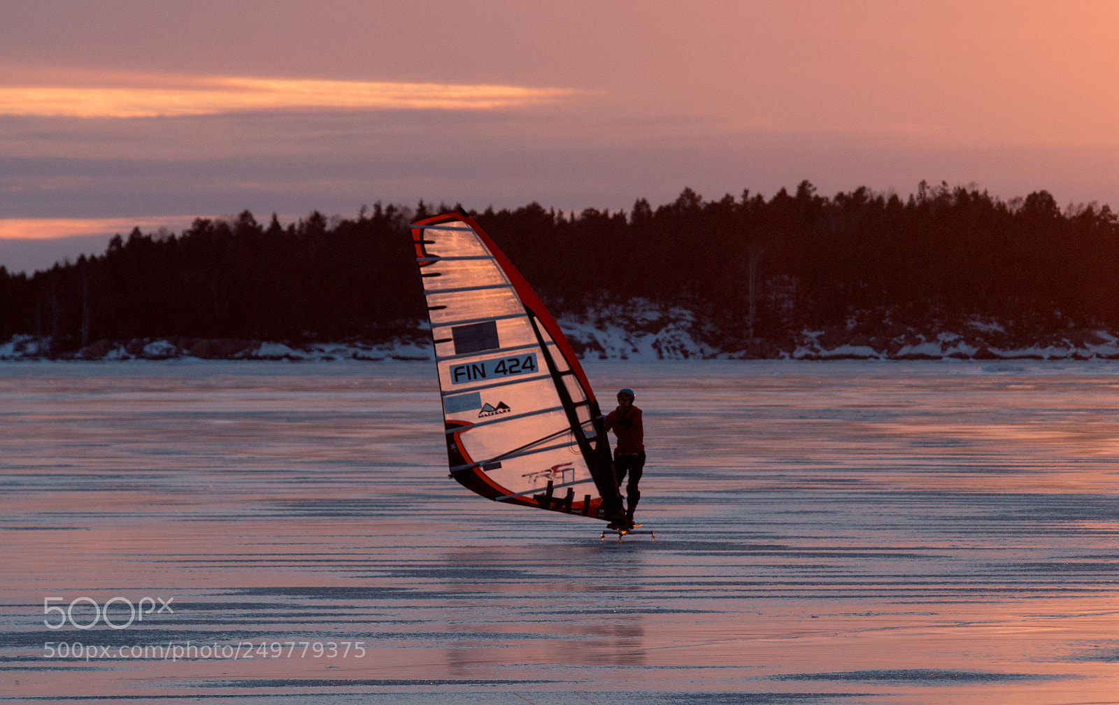 Canon EOS 70D sample photo. Winter evening sports photography