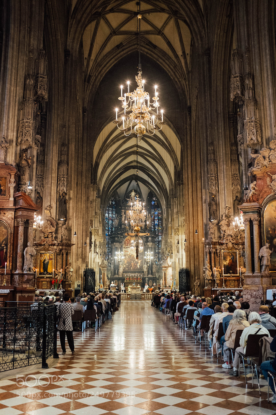 Fujifilm X100T sample photo. Inside stephansdom photography
