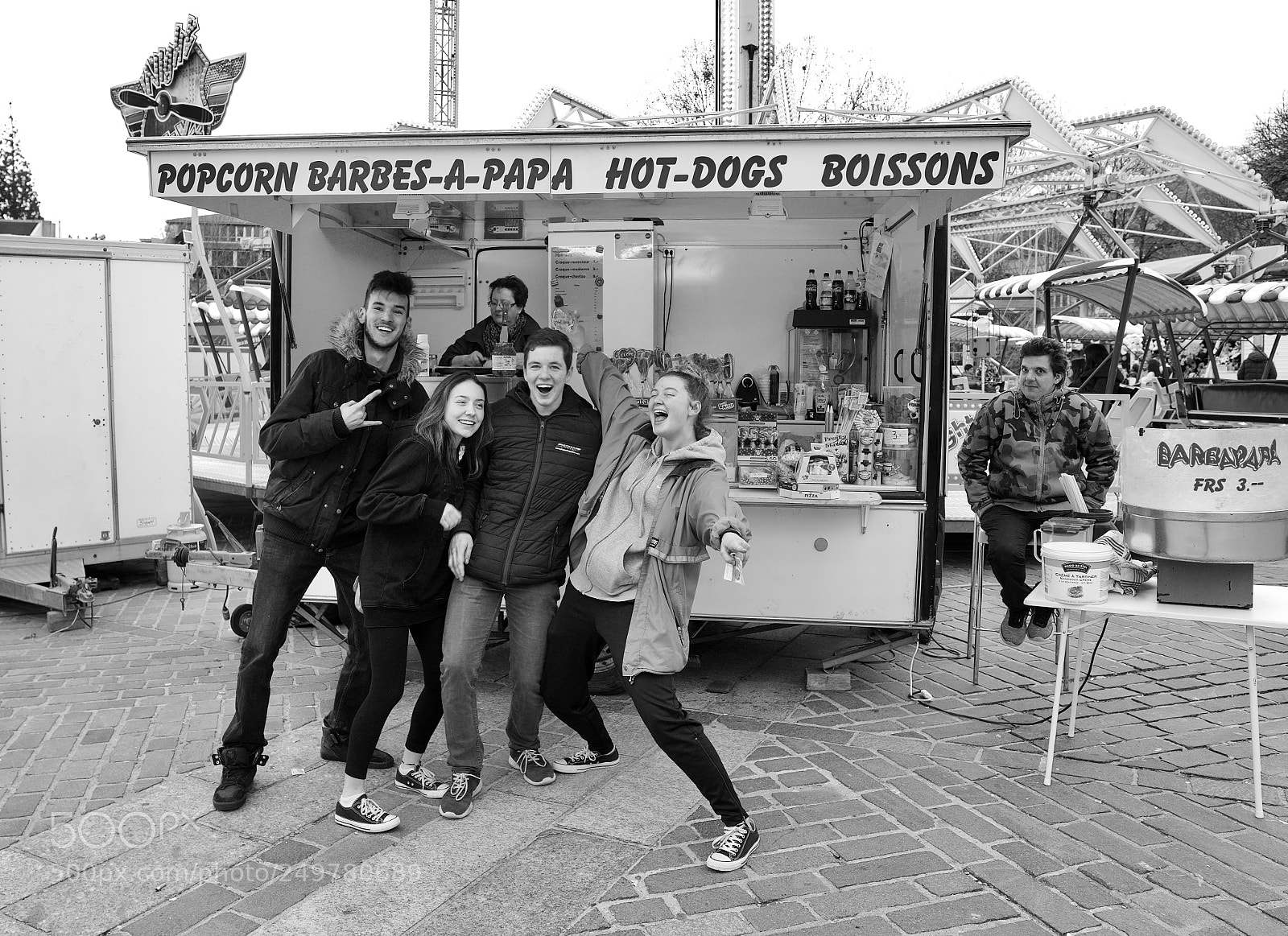 Sony a7 sample photo. We are having fun photography