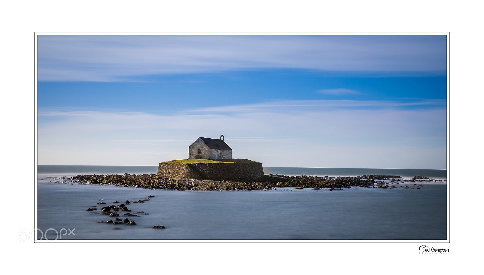 Canon EOS 5D Mark IV sample photo. Cwyfan church photography