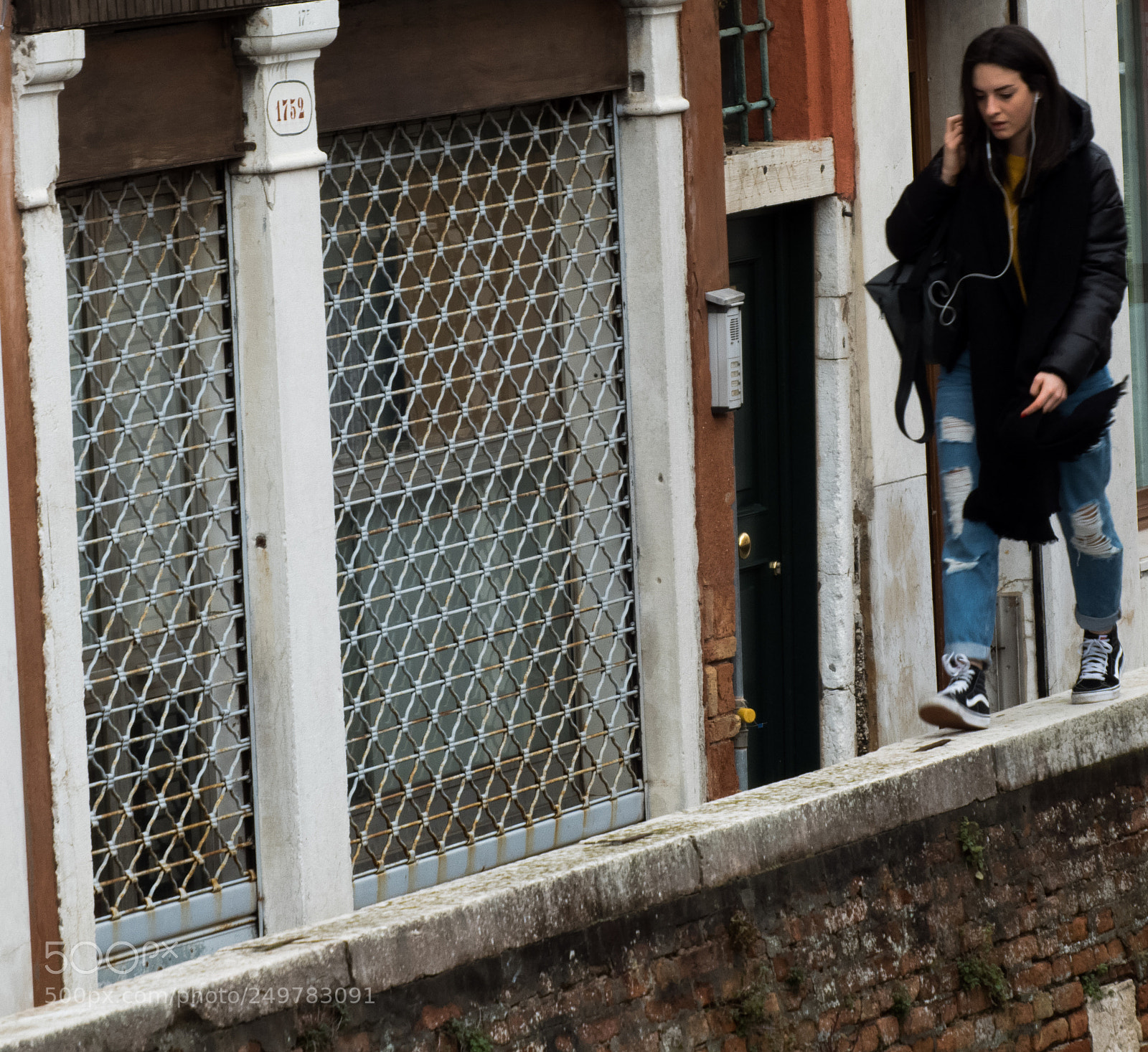 Fujifilm FinePix S1 sample photo. High tide in venice photography