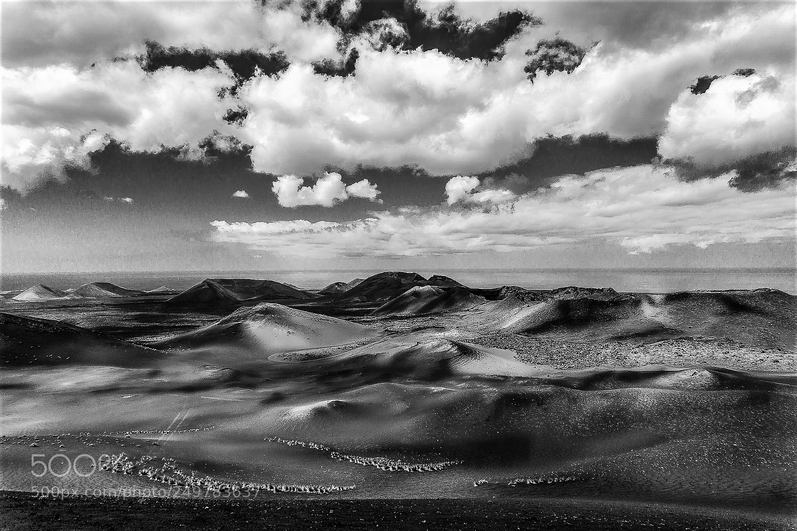 Sony a6000 sample photo. Lansarotte black end white photography