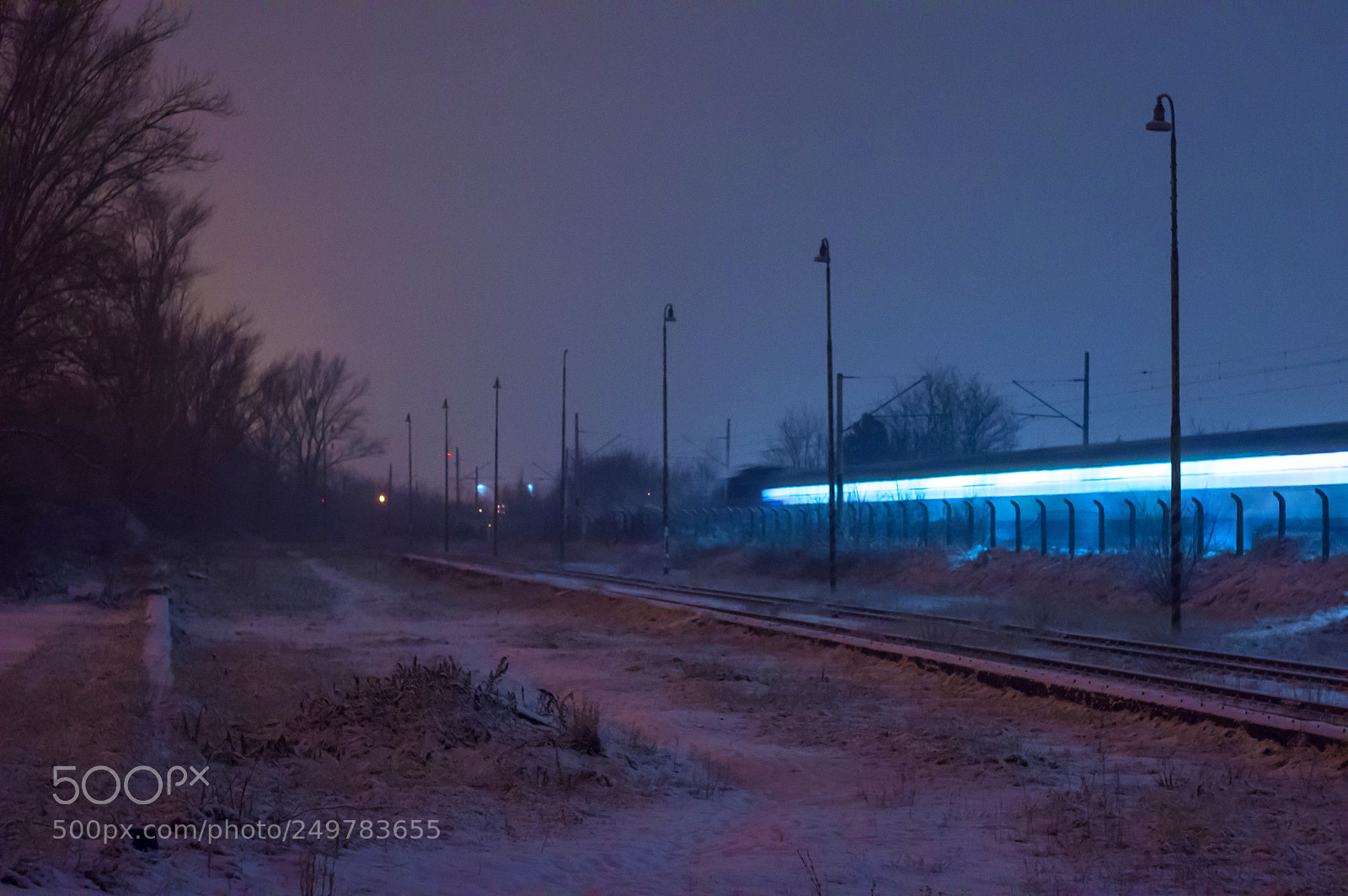 Sony SLT-A57 sample photo. Vlak photography