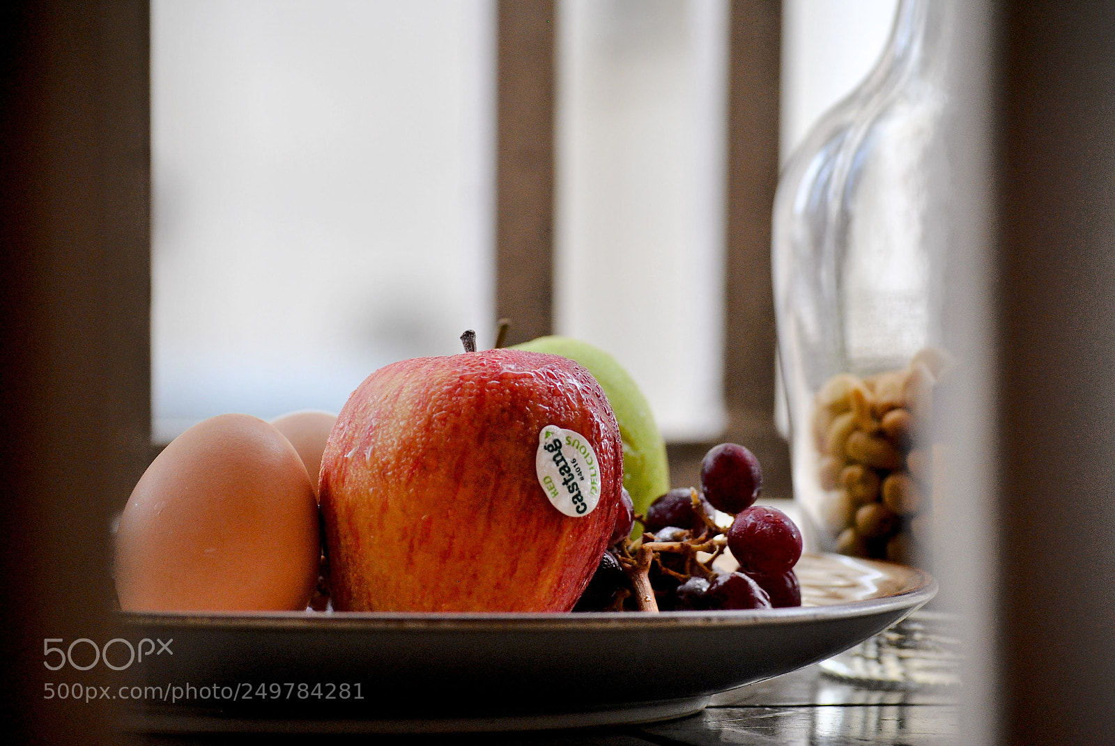 Nikon D3000 sample photo. Dish photography