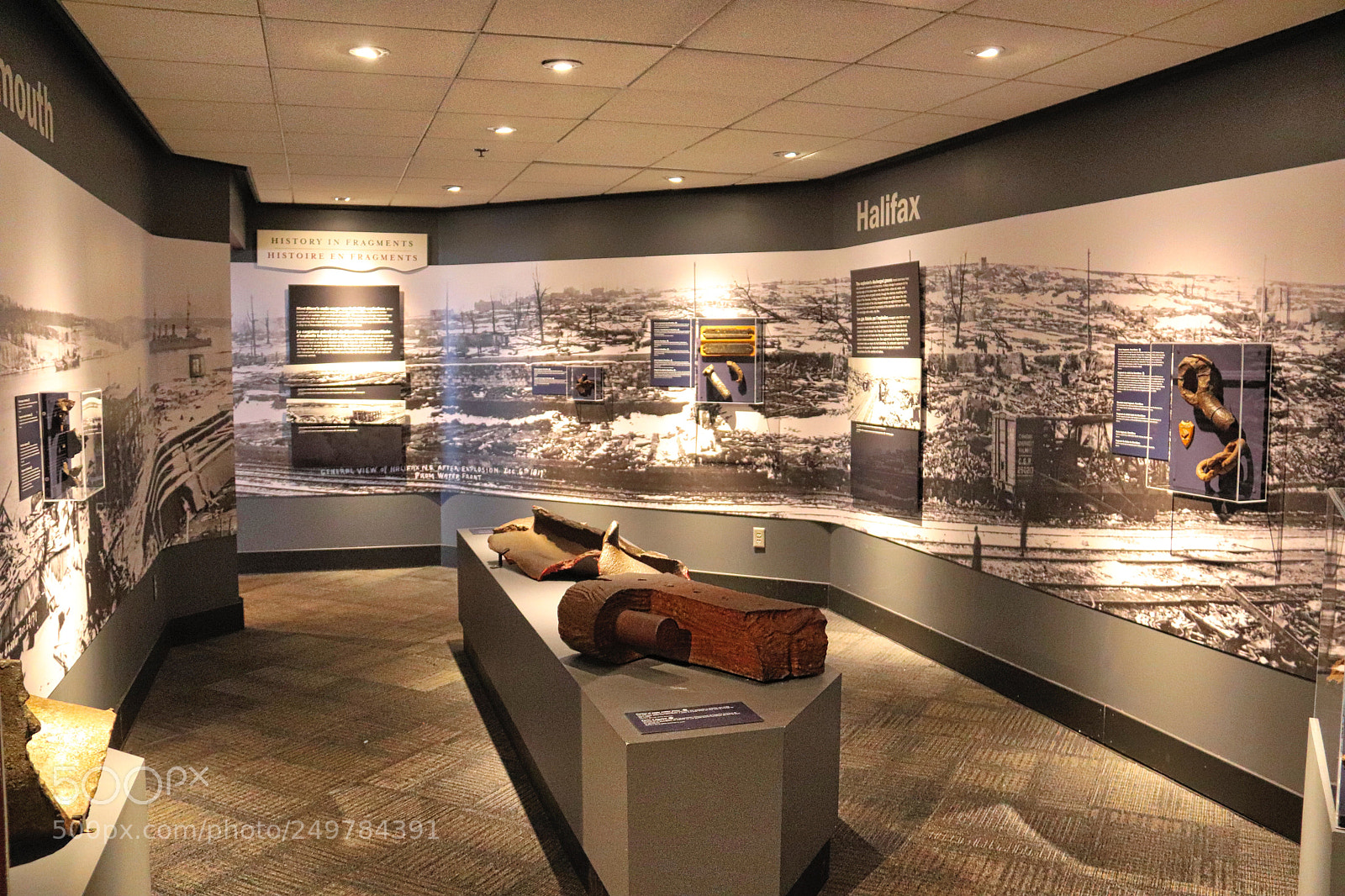 Canon EOS 800D (EOS Rebel T7i / EOS Kiss X9i) sample photo. Museum hdr photography