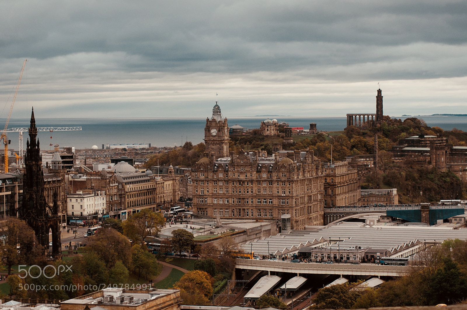 Sony Alpha DSLR-A580 sample photo. Wonderful gloomy edinburgh photography