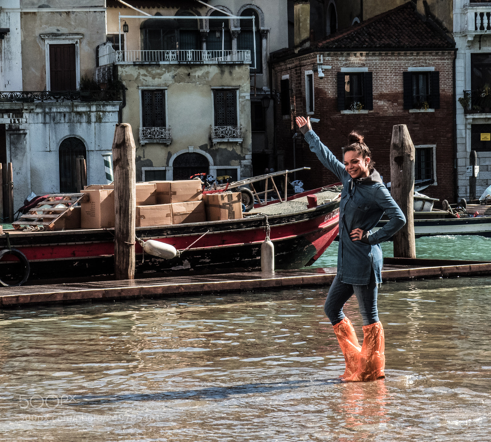 Fujifilm FinePix S1 sample photo. High tide in venice photography