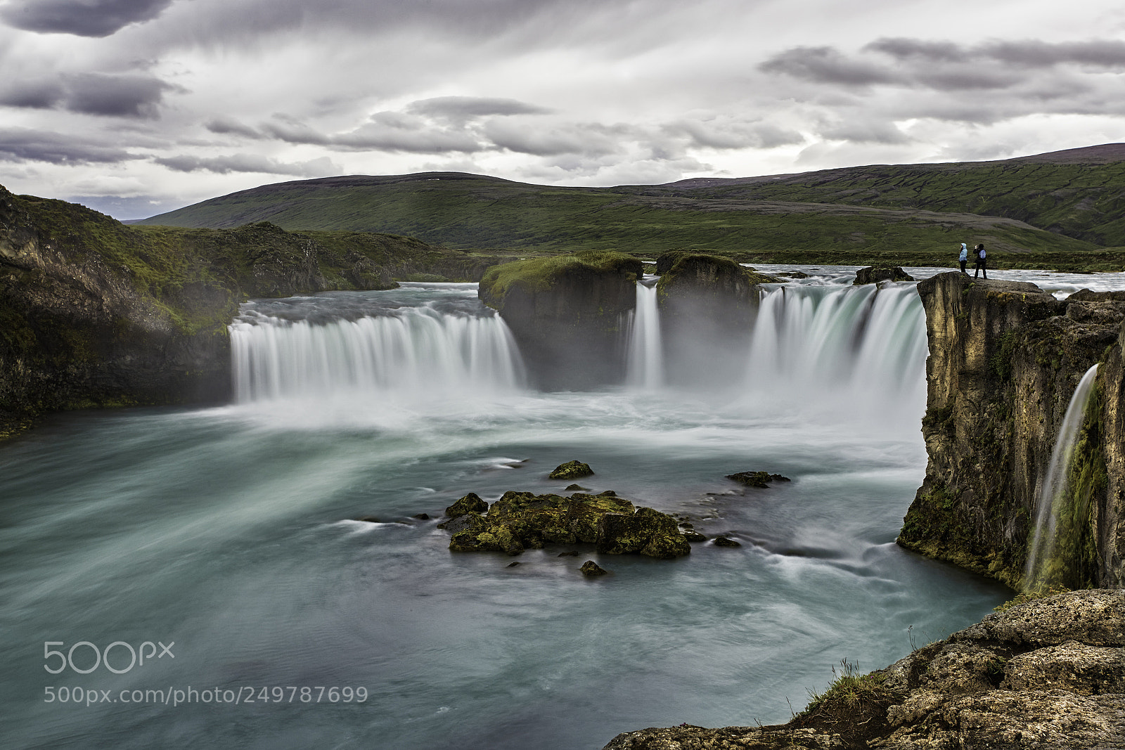 Canon EOS 6D + Canon EF 17-40mm F4L USM sample photo. Godafoss photography