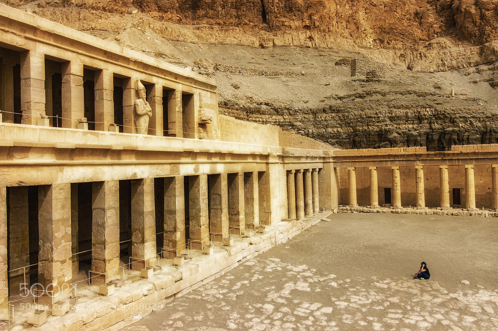 Canon EOS 600D (Rebel EOS T3i / EOS Kiss X5) sample photo. Hatshepsut temple - egypt photography