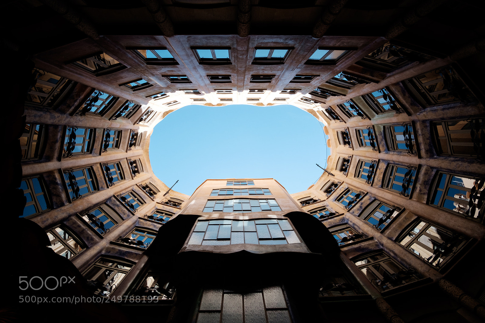 Fujifilm X-E2 sample photo. Casa mila la pedrera photography