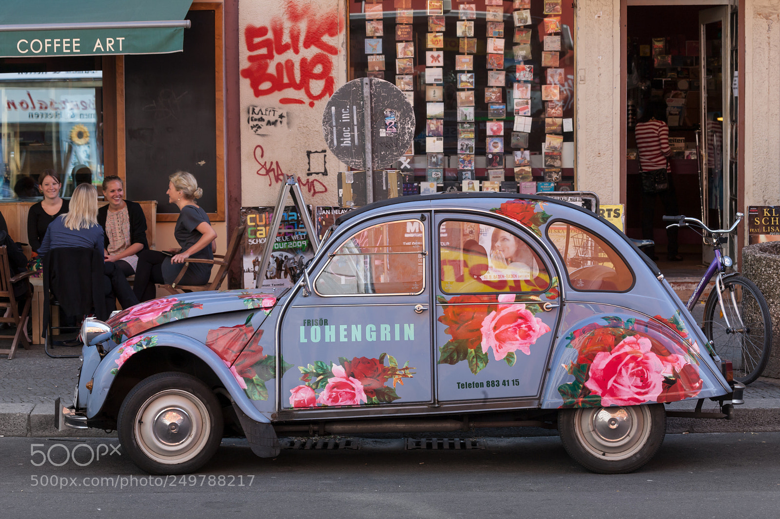 Canon EOS-1Ds Mark III sample photo. Citro n 2cv painted photography