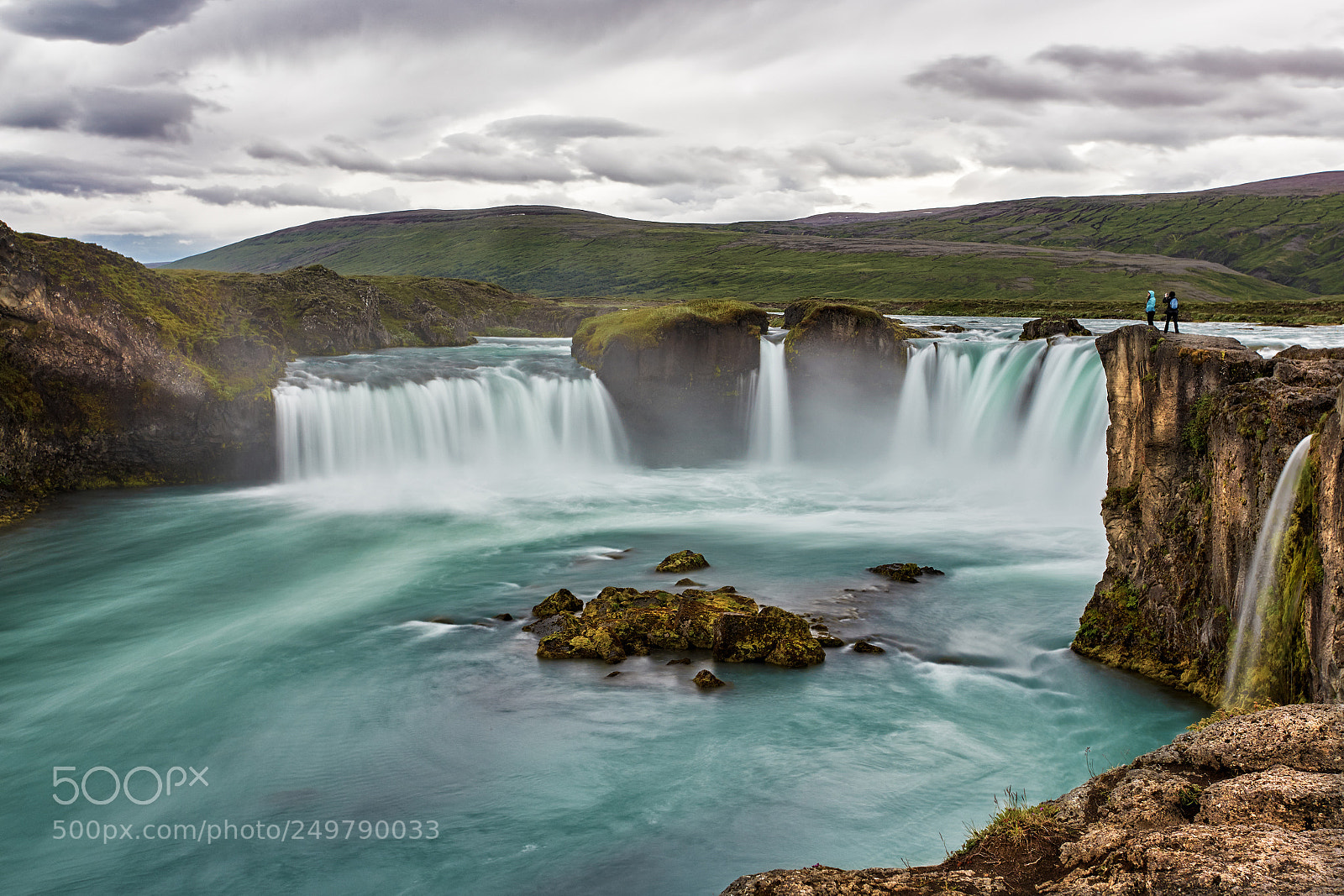 Canon EOS 6D + Canon EF 17-40mm F4L USM sample photo. Godafoss photography