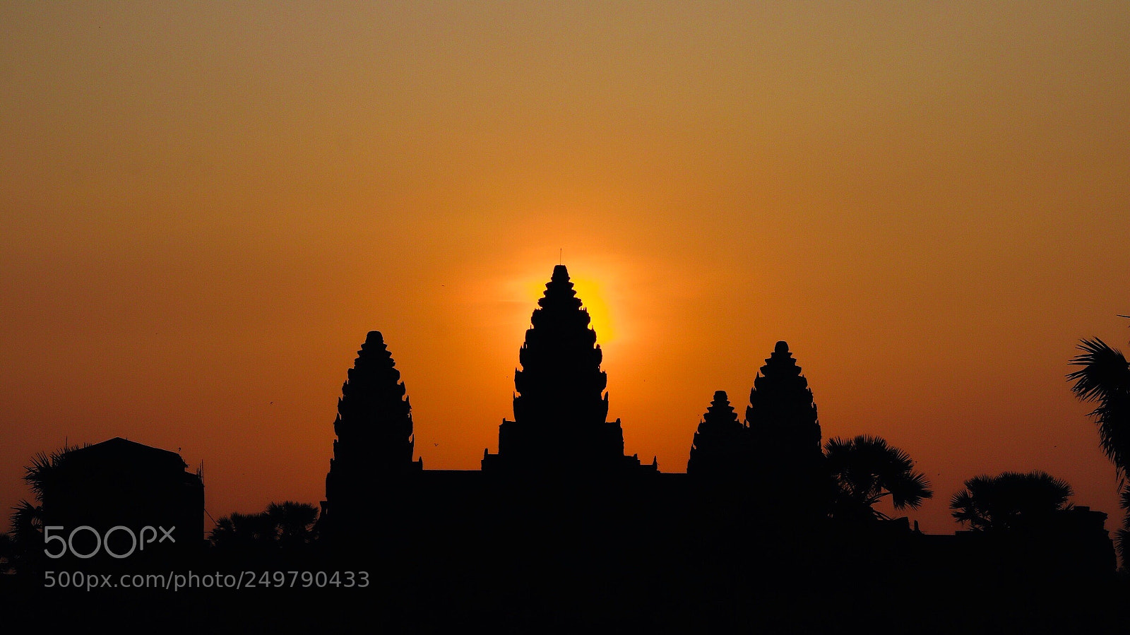 Canon EOS 77D (EOS 9000D / EOS 770D) sample photo. Angkor wat photography