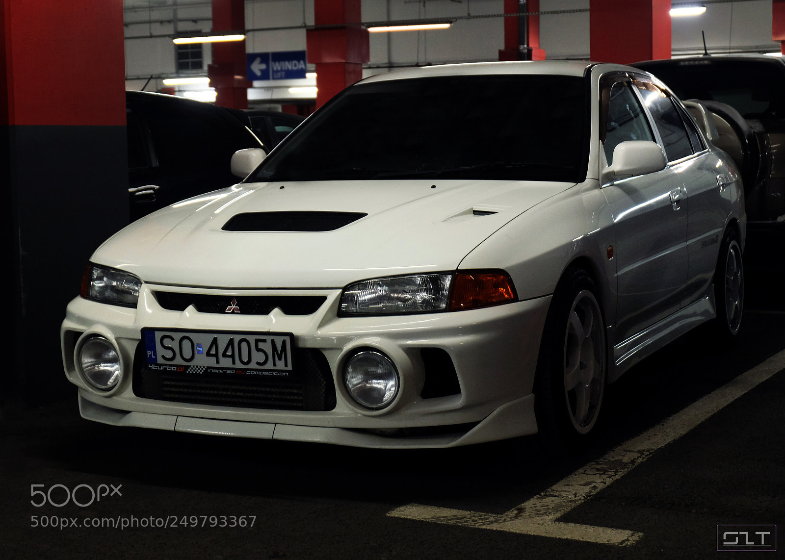 Fujifilm X-M1 sample photo. Mitsubishi evo iv photography