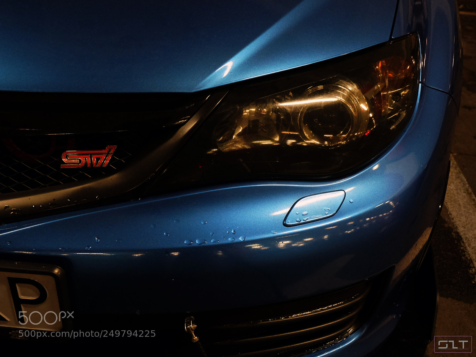 Fujifilm X-M1 sample photo. Subaru impreza hatchback photography
