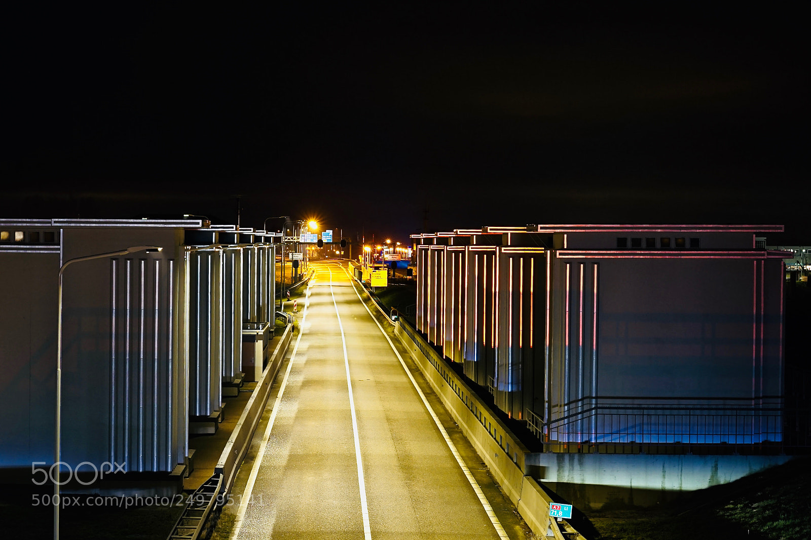 Sony a7 II sample photo. Fading lights afsluitdijk photography