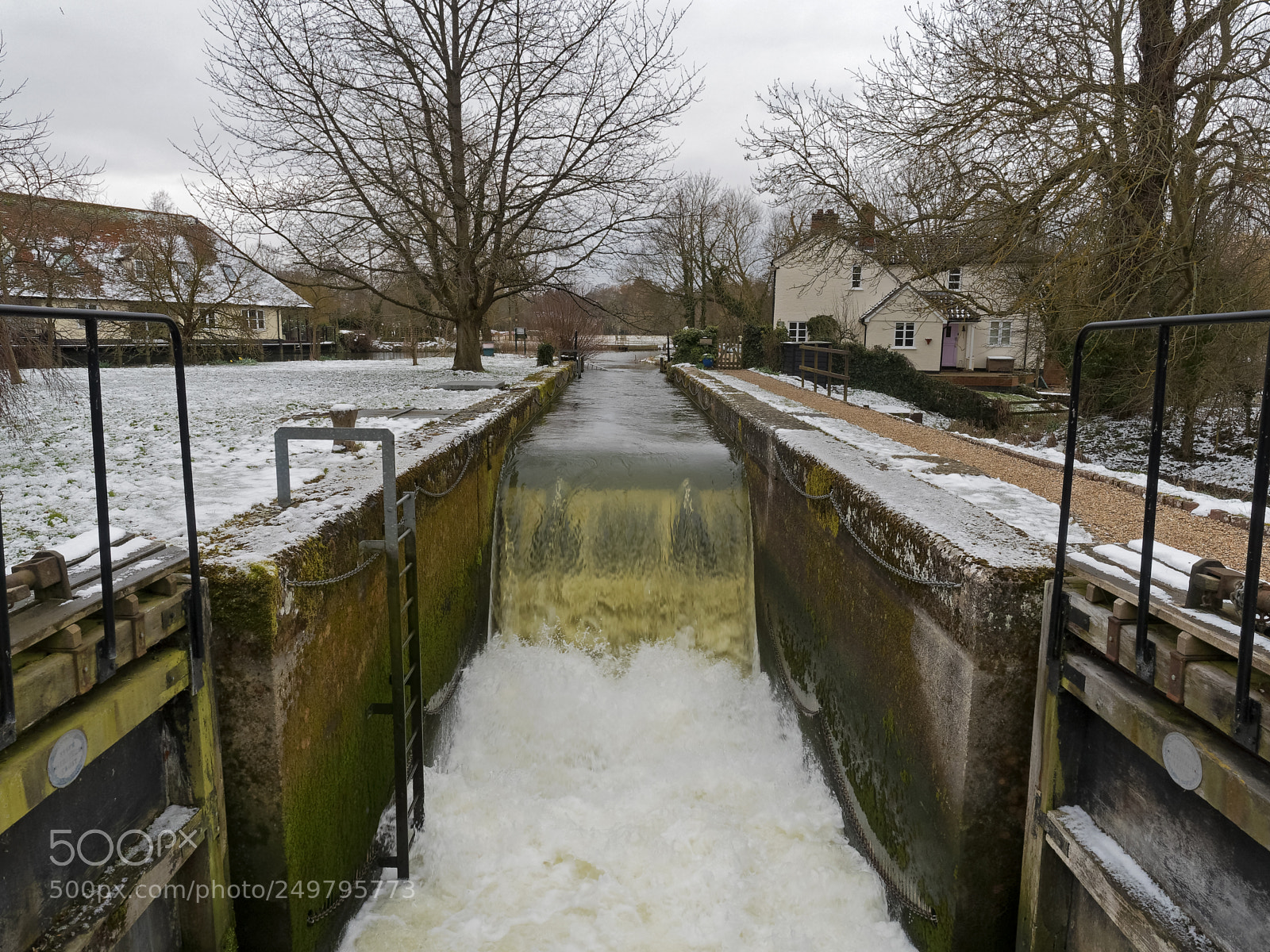 Olympus OM-D E-M5 II sample photo. River stour at dedham (4) photography