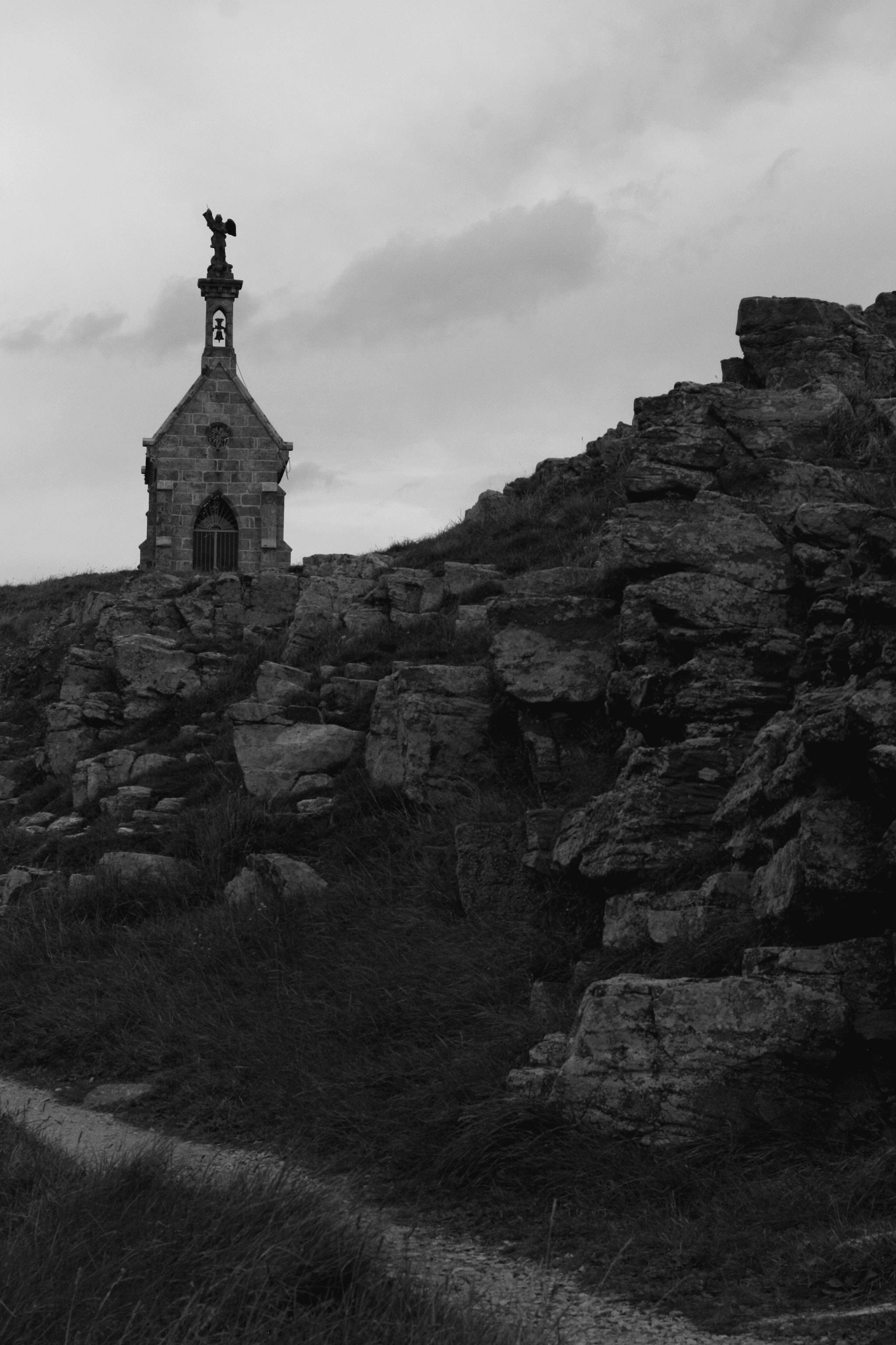 Canon EF 50mm F1.8 II sample photo. Church photography