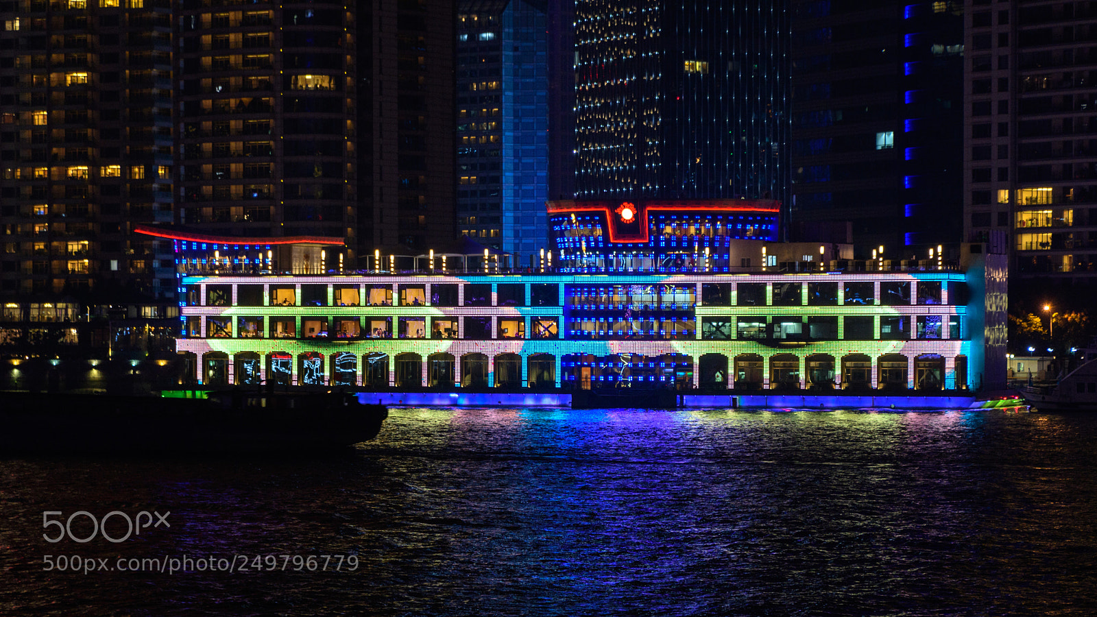 Nikon D500 sample photo. Shanghai water front photography