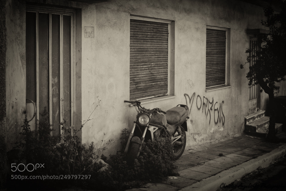 Canon EOS 600D (Rebel EOS T3i / EOS Kiss X5) sample photo. Abandonment..... photography
