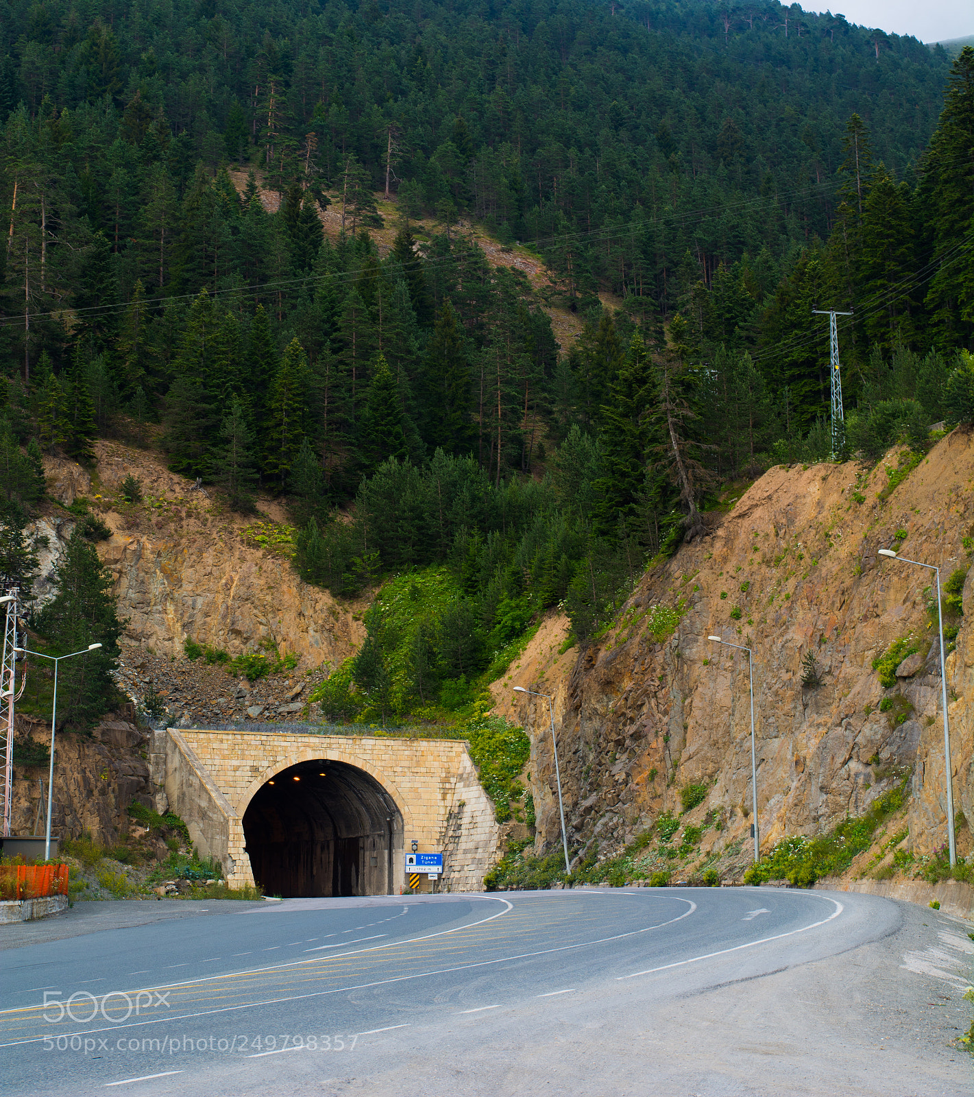 Nikon D7100 sample photo. Ziagna tunnel photography