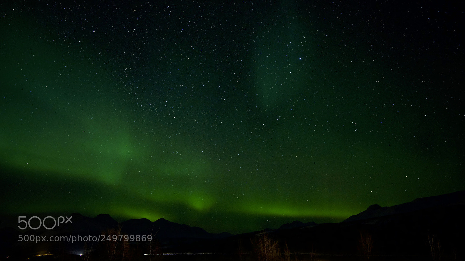 Sony a6300 sample photo. Aurora borealis photography