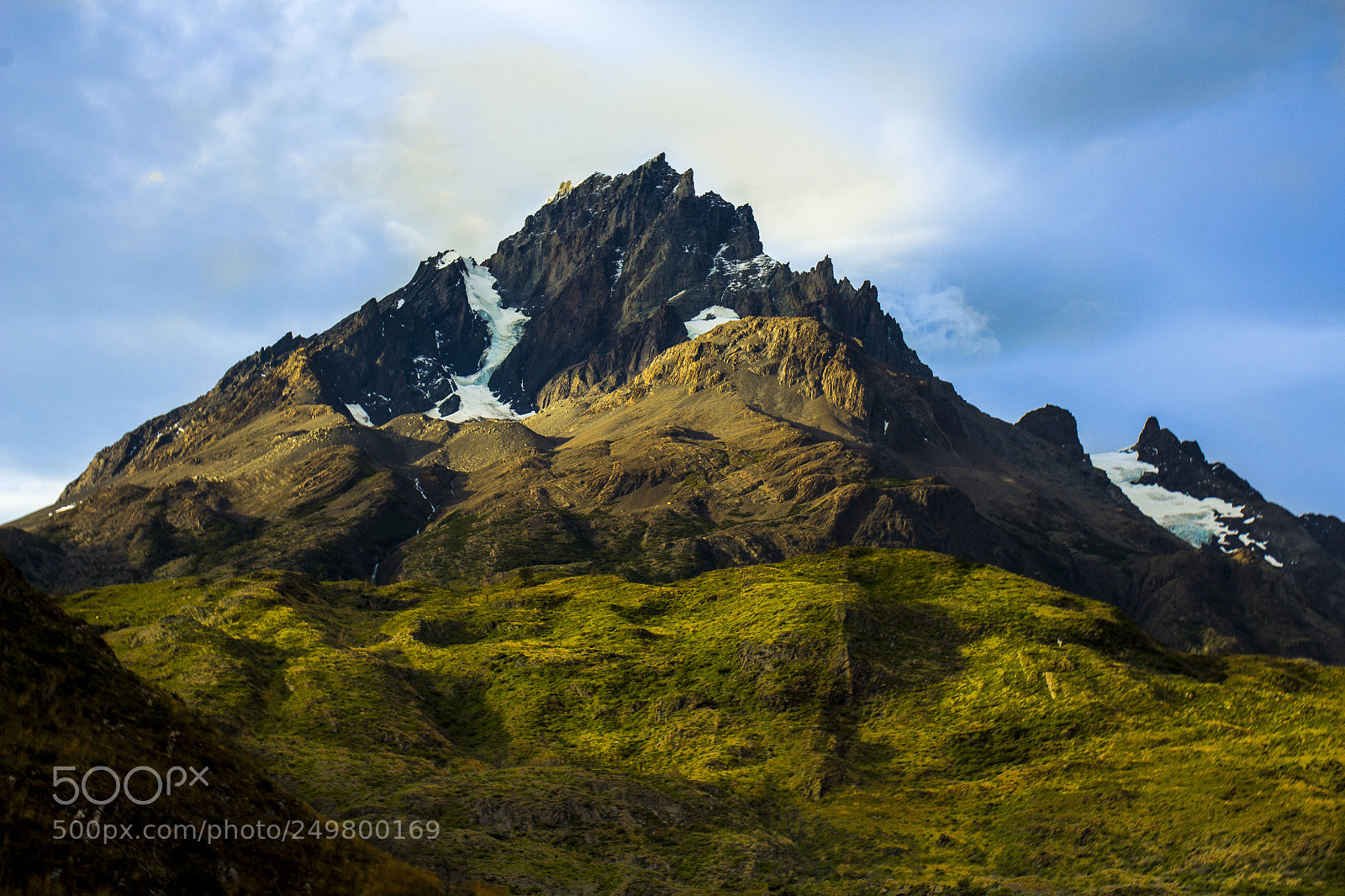 Canon EOS 600D (Rebel EOS T3i / EOS Kiss X5) sample photo. Dramatic mountain photography