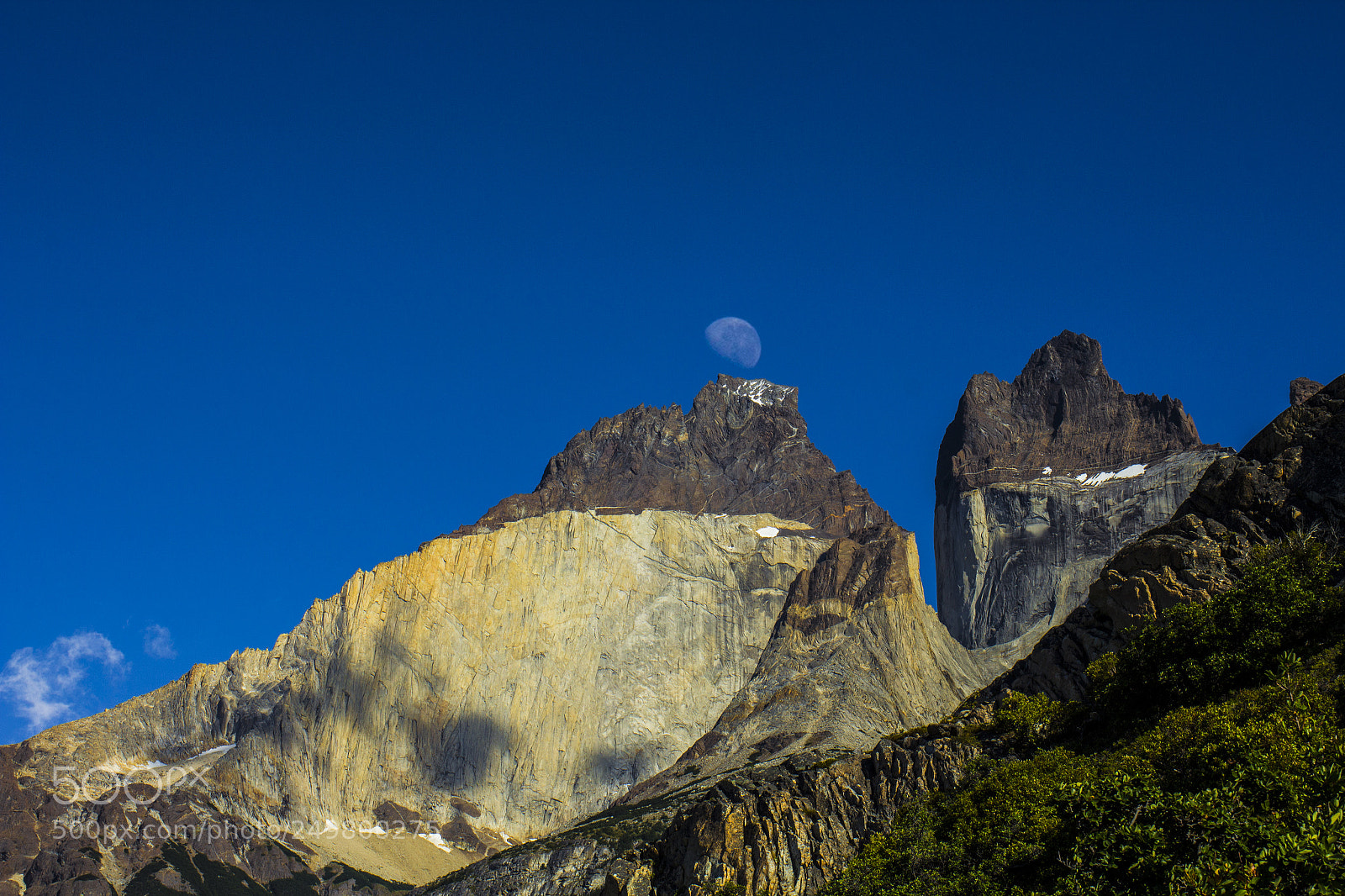 Canon EOS 600D (Rebel EOS T3i / EOS Kiss X5) sample photo. Torres del paine moonlight photography