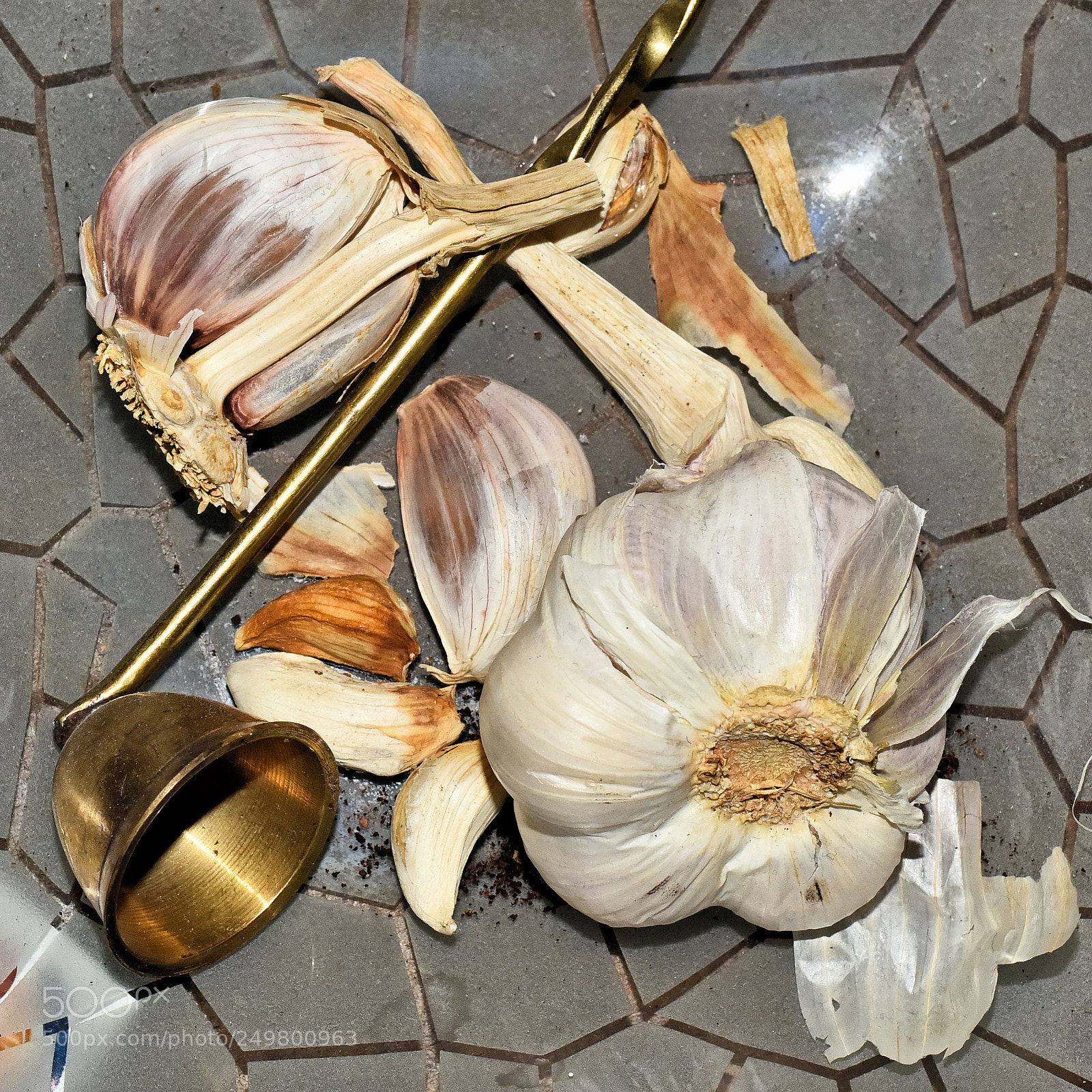 Nikon D810 sample photo. Fresh garlic photography