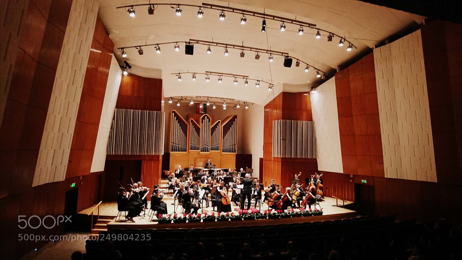 Sony Xperia XZ sample photo. Students concert photography