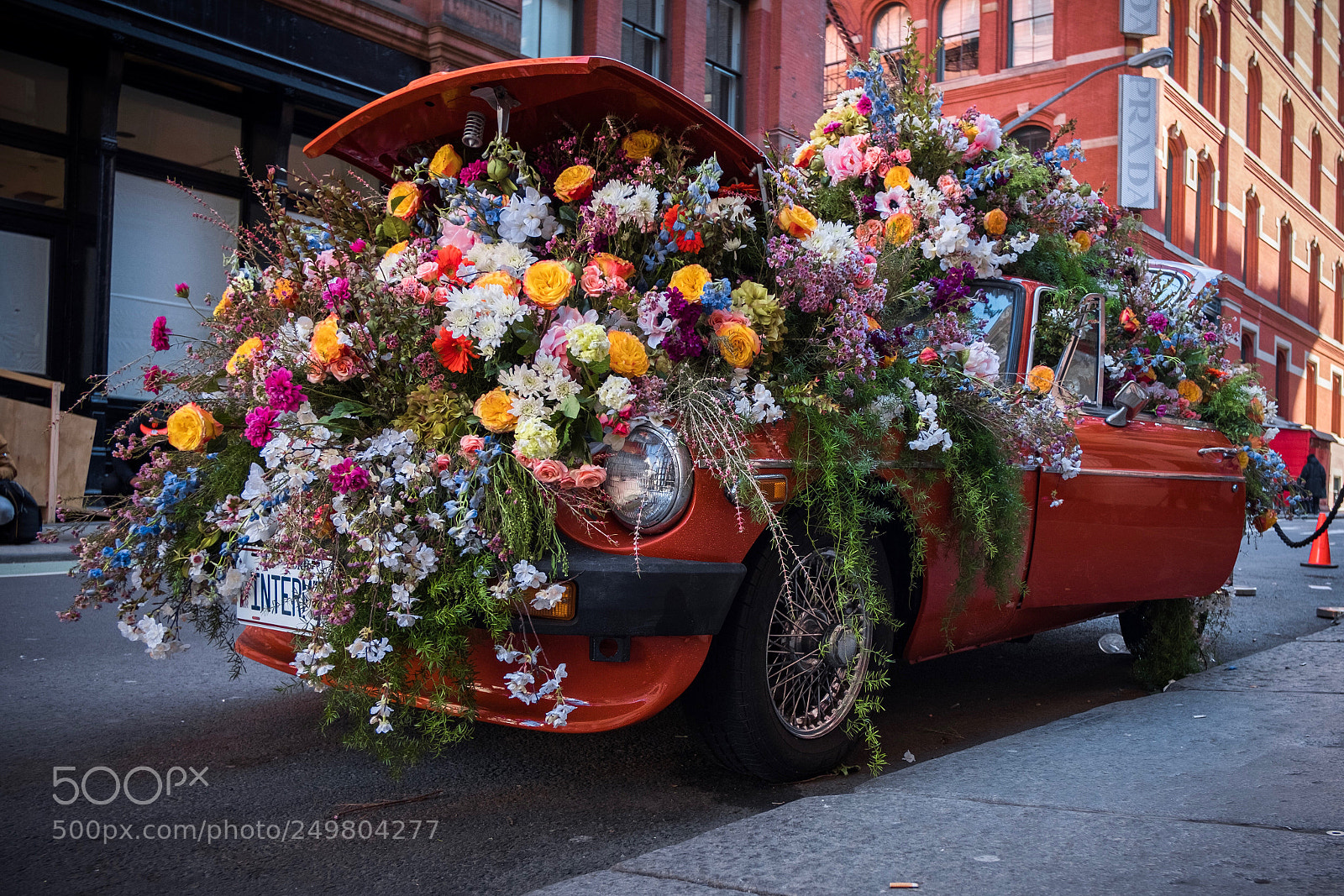Fujifilm X-T20 sample photo. 300 flowerpower sports car photography