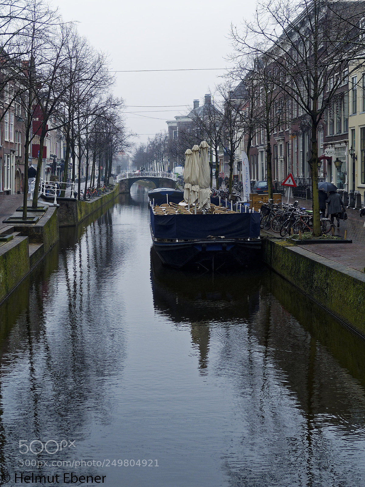 Olympus OM-D E-M5 sample photo. Delft nl, in der photography