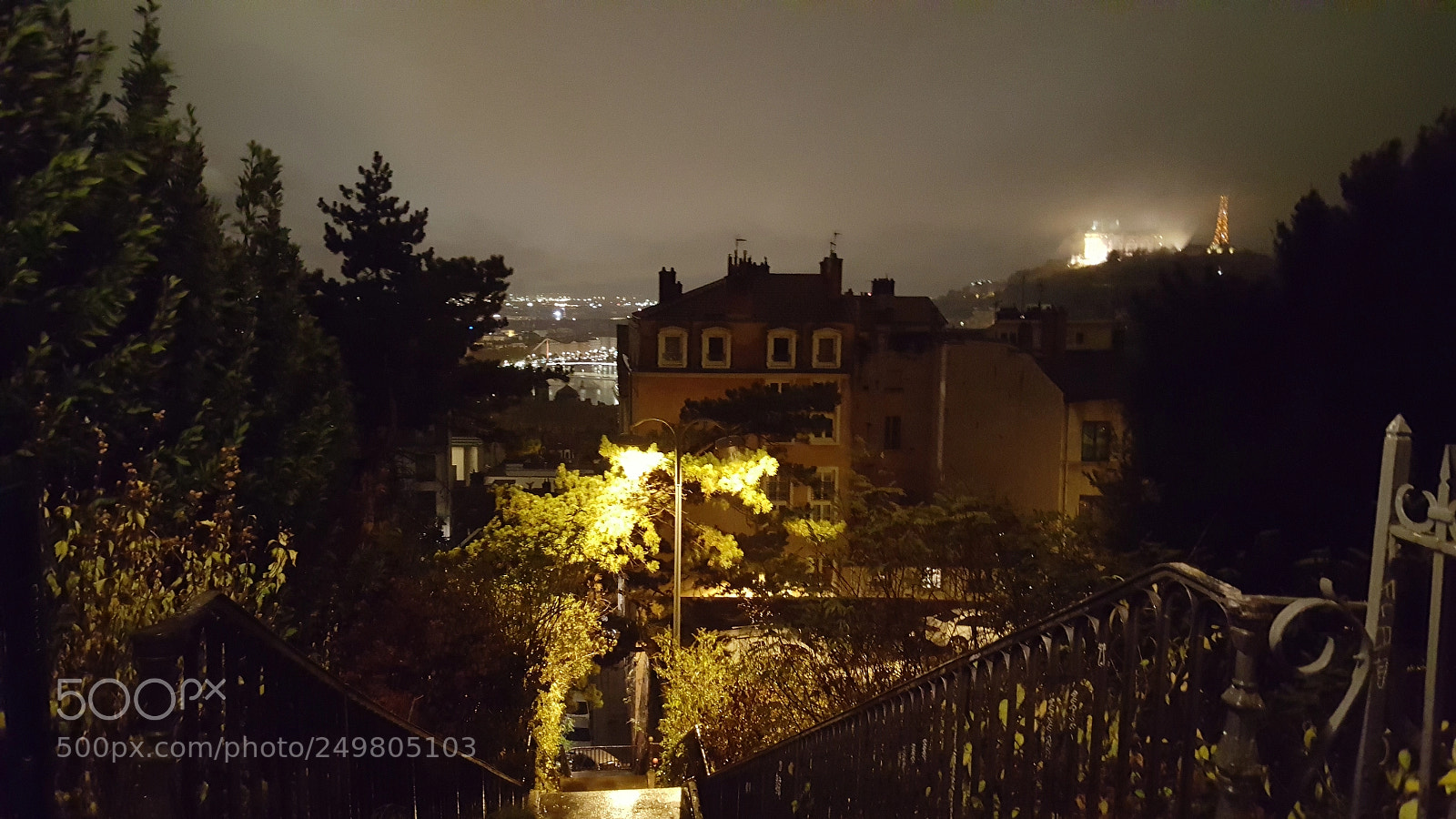 Samsung Galaxy S6 sample photo. Get down photography