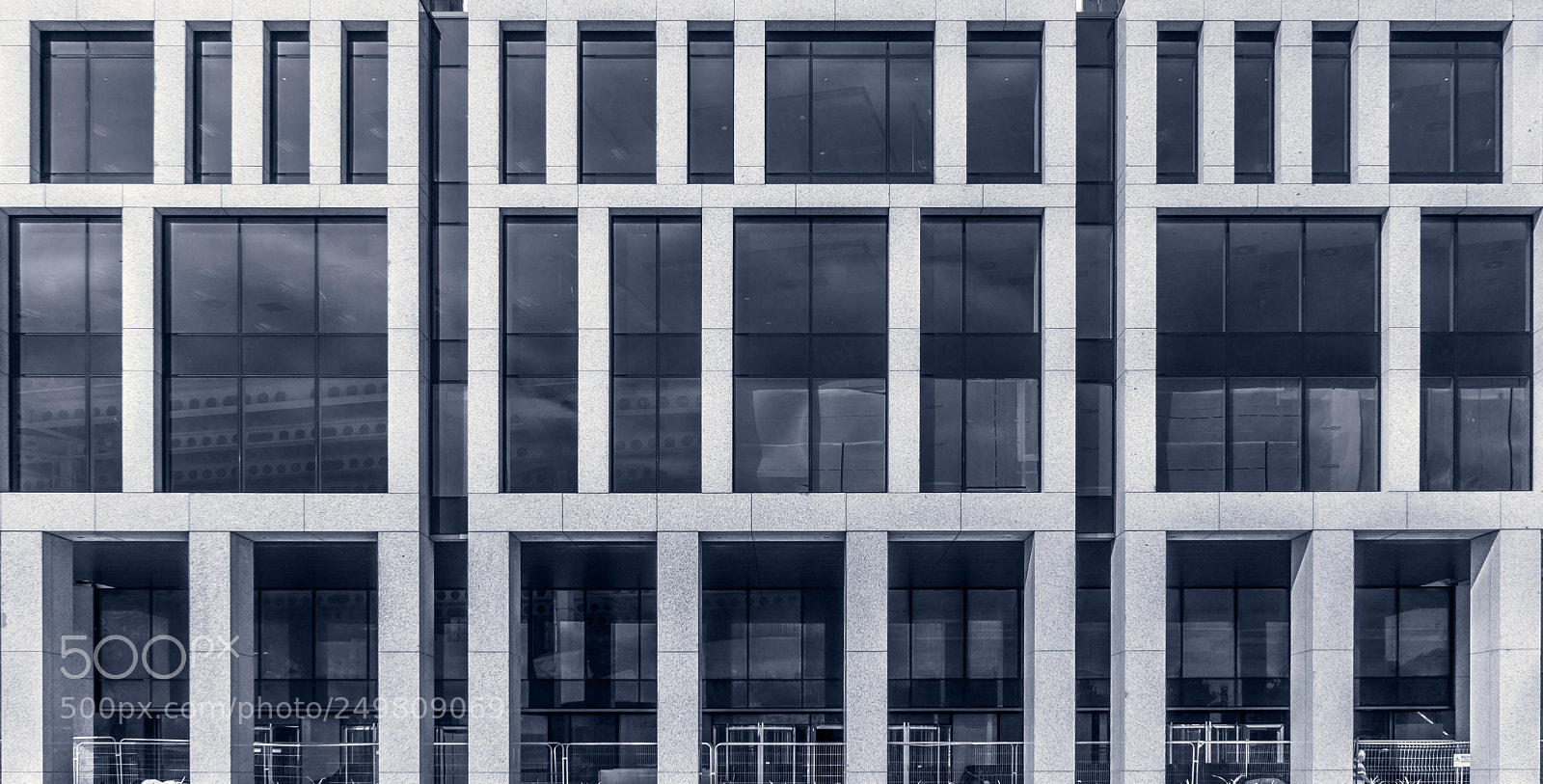Sony a7 sample photo. Geometry photography