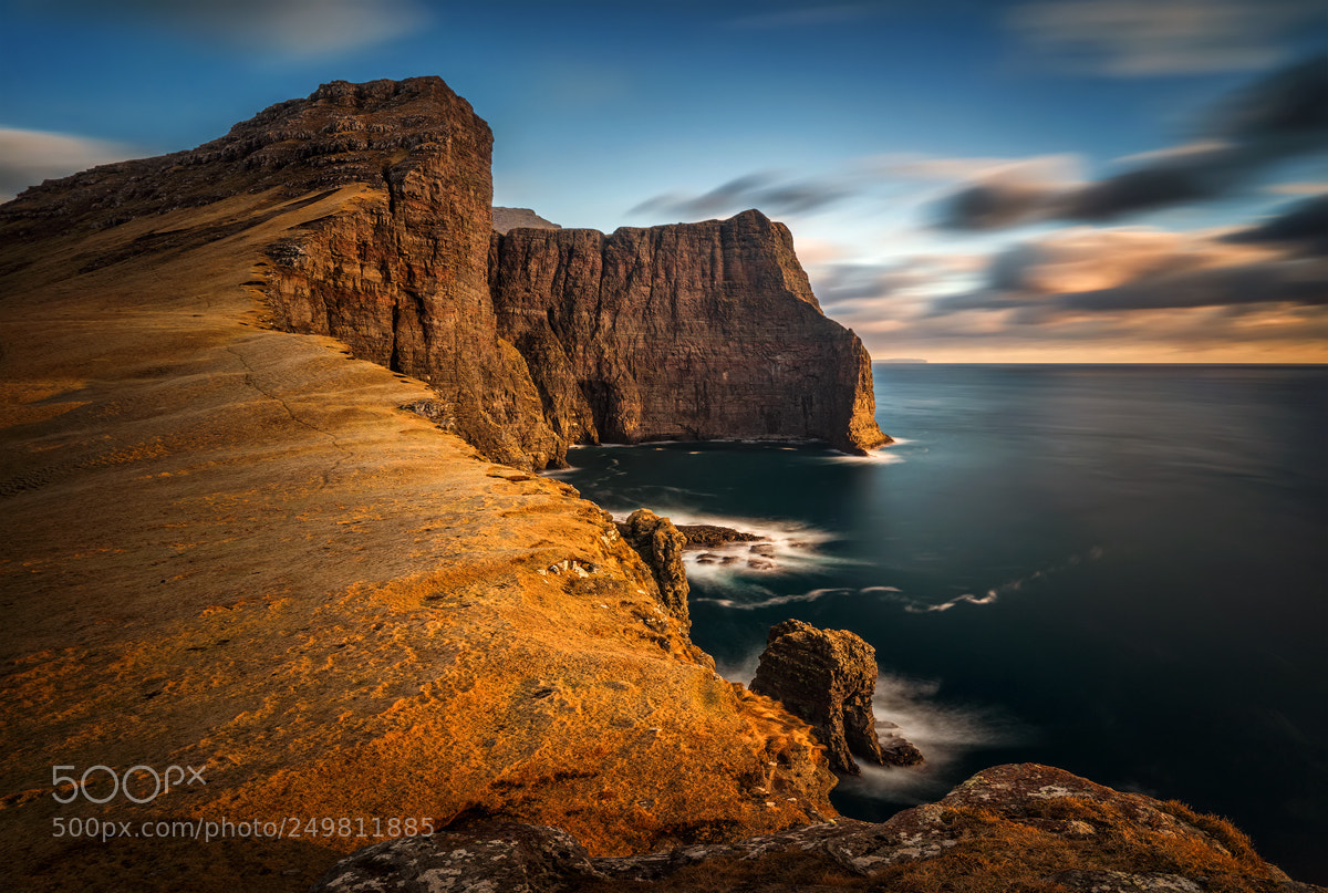 Sony a7R sample photo. Vagar cliffs photography