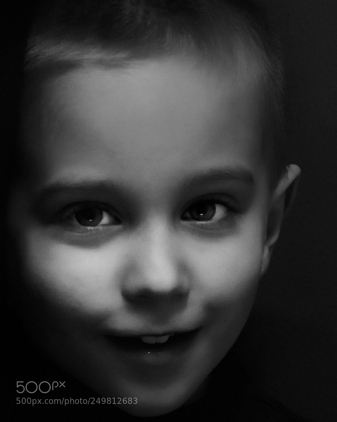 Nikon D5600 sample photo. Keep on smiling photography
