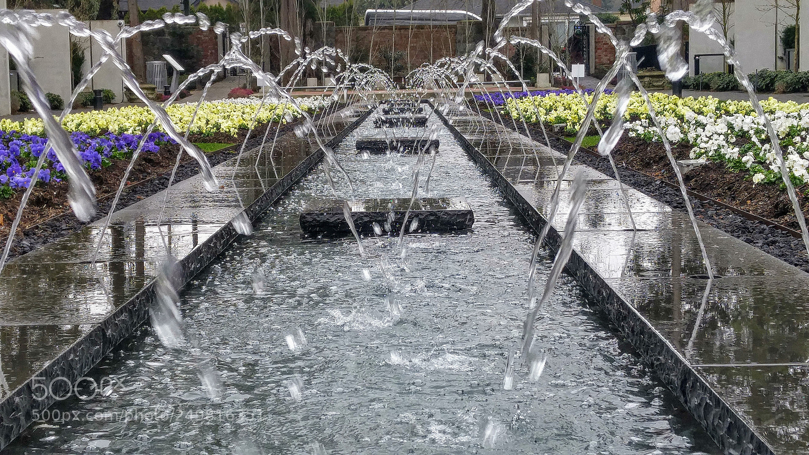 LG G4 sample photo. Fountain arches photography