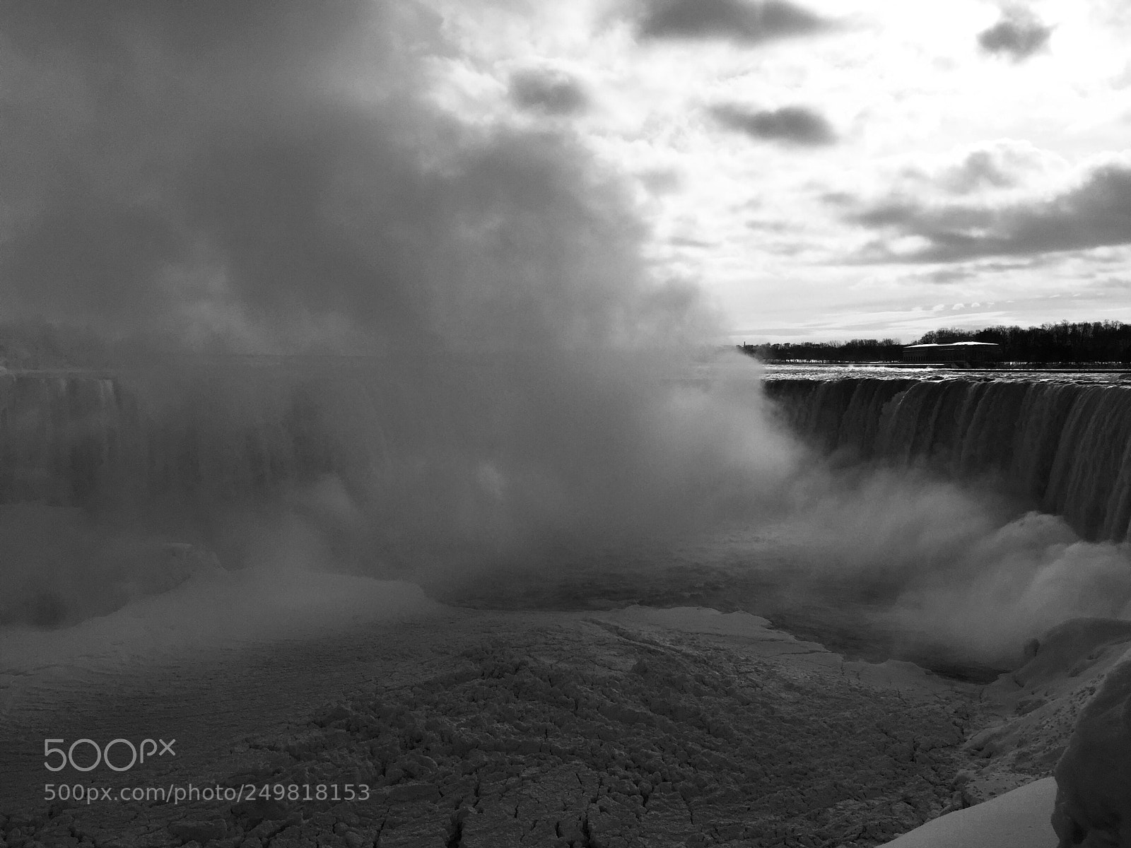 Apple iPhone 6 sample photo. Niagara in winter photography