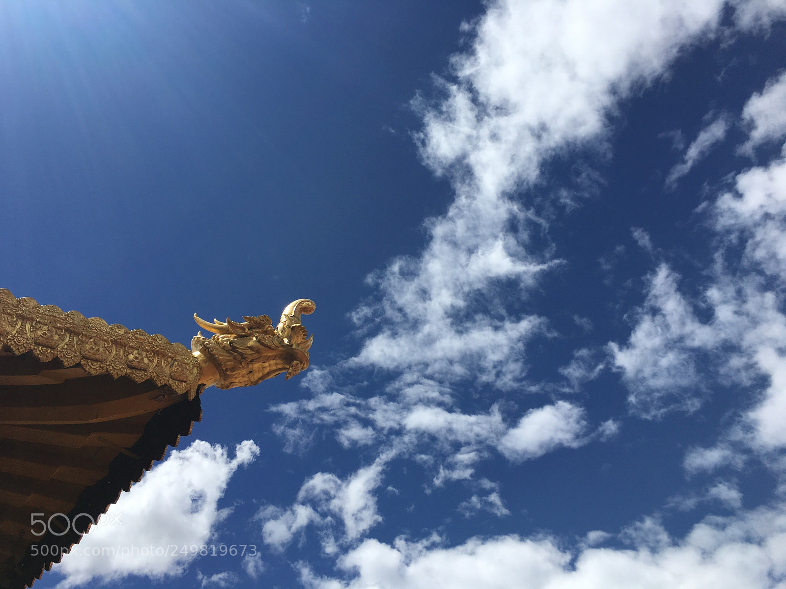 Apple iPhone 6s Plus sample photo. 飞檐 photography