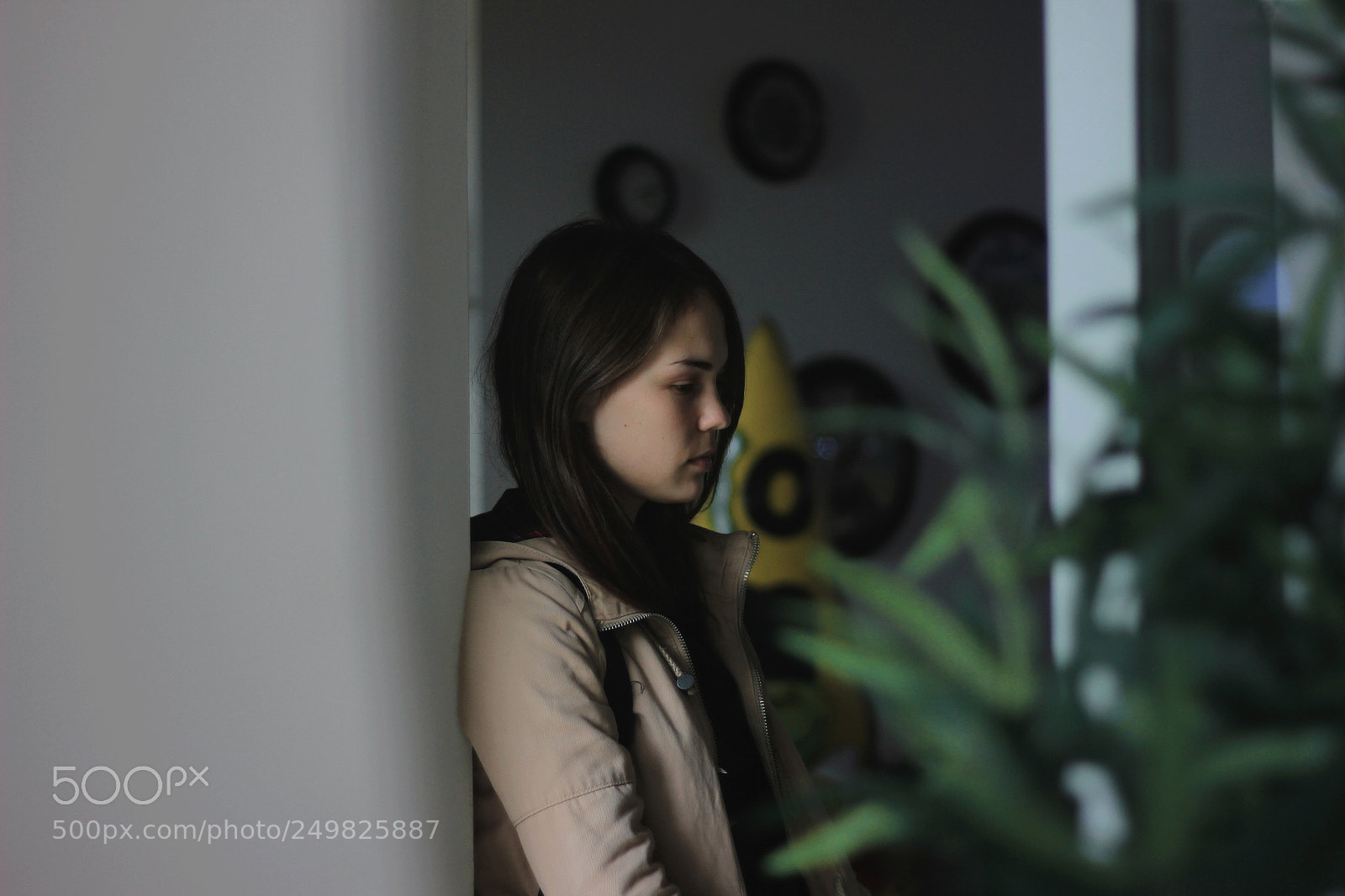 Canon EOS 600D (Rebel EOS T3i / EOS Kiss X5) sample photo. Sad mood photography