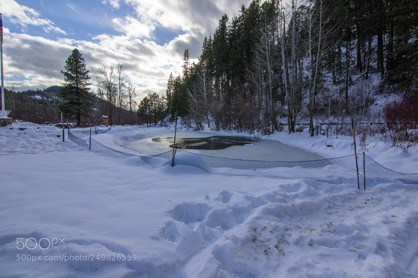Canon EOS 600D (Rebel EOS T3i / EOS Kiss X5) sample photo. Snowmobile area near leavenworth photography