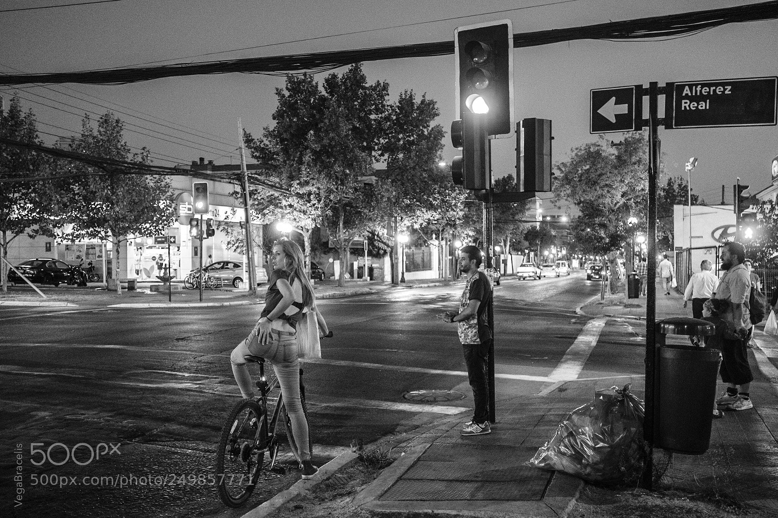Fujifilm X-T2 sample photo. Girl on bike photography
